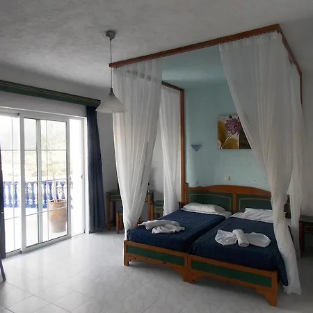 Annas Studios Livadia  Room photo