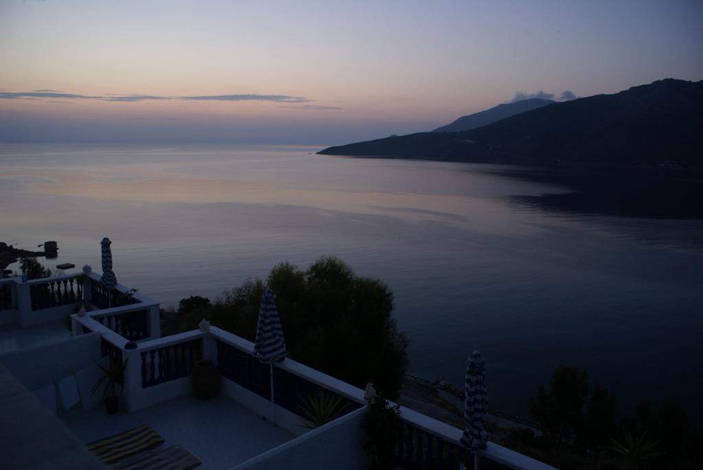 Annas * Livadia (Tilos)